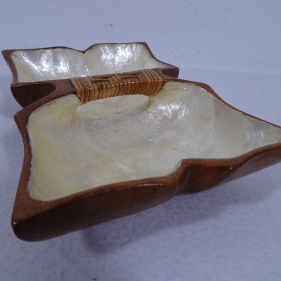 Vintage Wood Bowl Capiz Shell Lined Divided with Handle Butterfly Shape Trinket - Picture 4 of 8